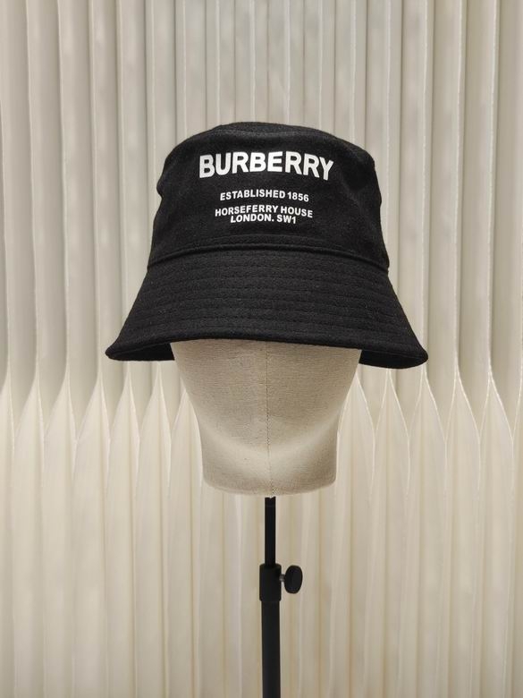 2023.8.28  Burberry Cap 199