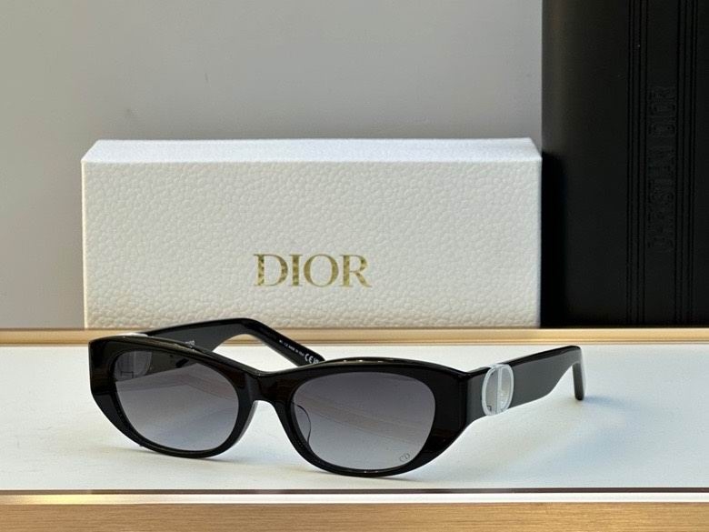 2023.11.22  Original Quality Dior Sunglasses 801