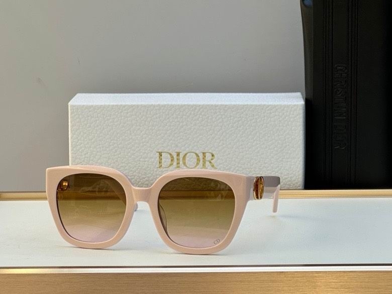 2023.11.22  Original Quality Dior Sunglasses 804