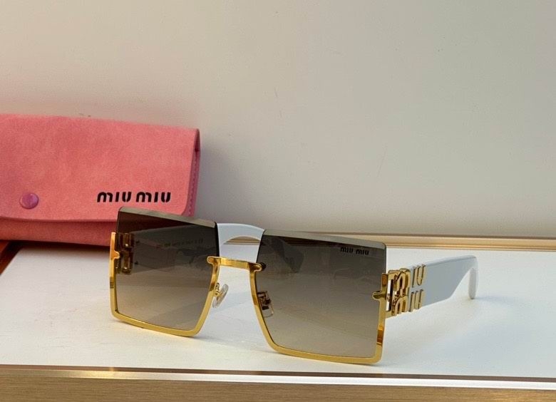 2023.11.23  Original Quality Miumiu Sunglasses 502