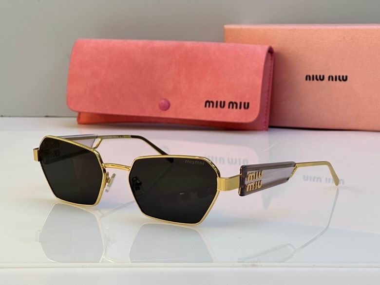 2023.11.23  Original Quality Miumiu Sunglasses 518