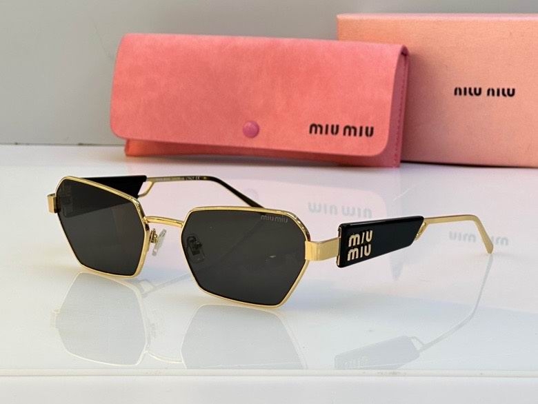 2023.11.23  Original Quality Miumiu Sunglasses 517