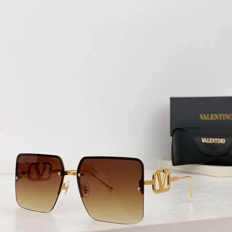 2023.12.4  Original Quality Valentino Sunglasses 312