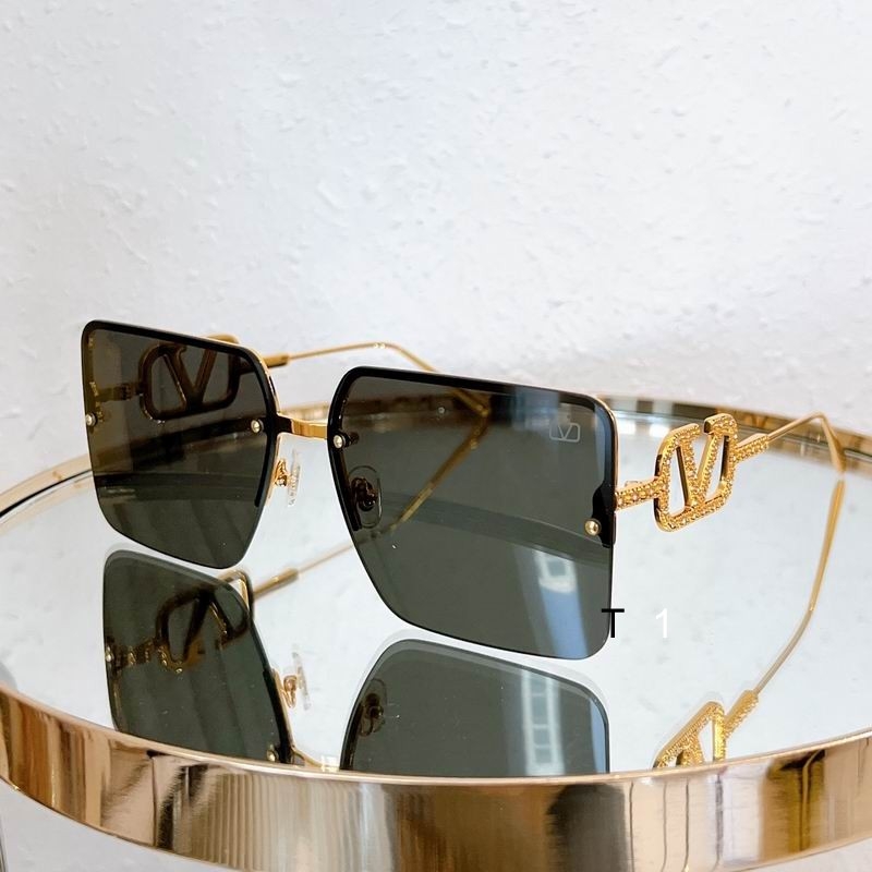 2023.12.4  Original Quality Valentino Sunglasses 295