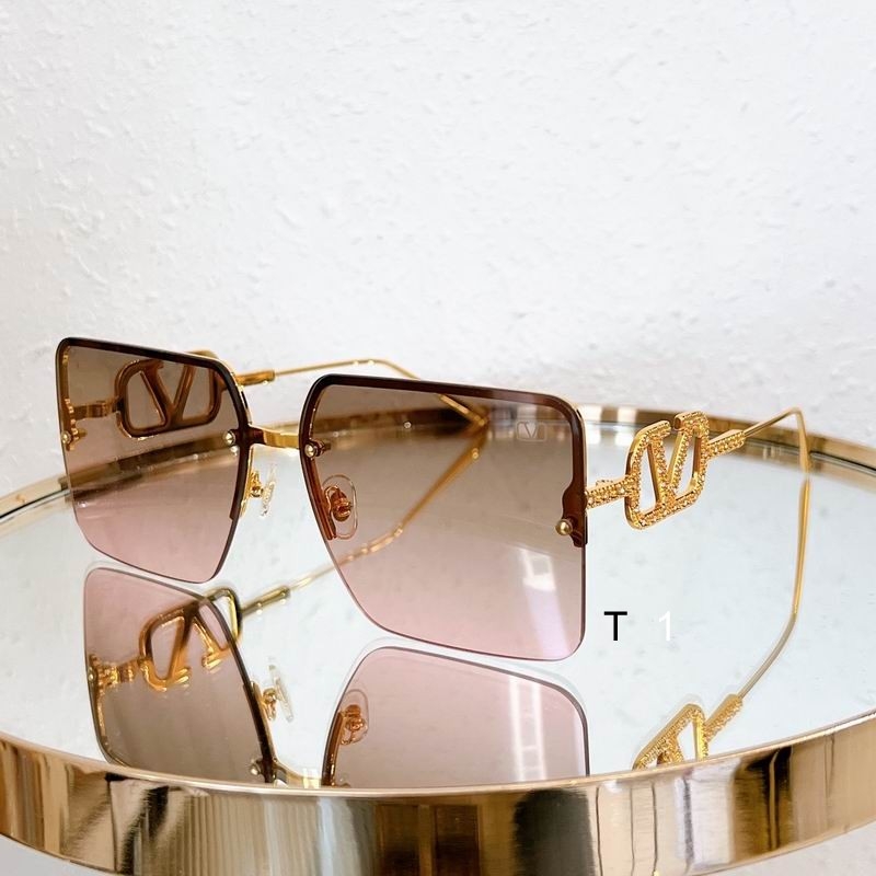 2023.12.4  Original Quality Valentino Sunglasses 298