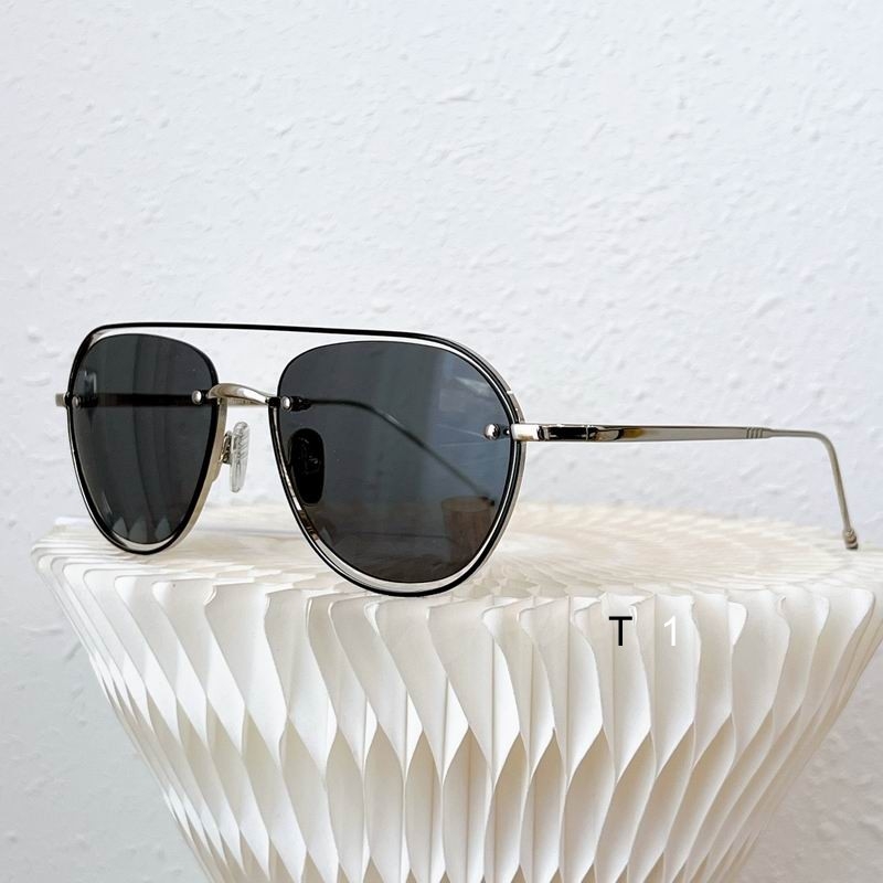 2023.12.25  Original Quality Thom Browne Sunglasses 097