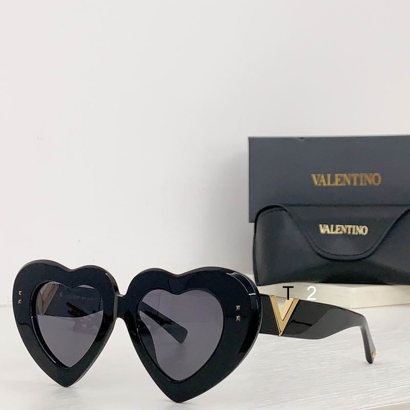 2023.12.25  Original Quality Valentino Sunglasses 362