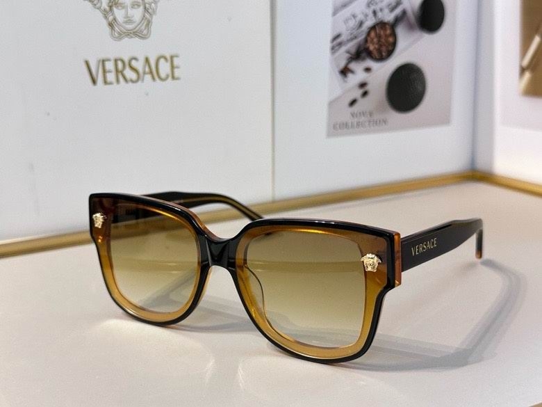 2023.12.25  Original Quality Versace Sunglasses 1372