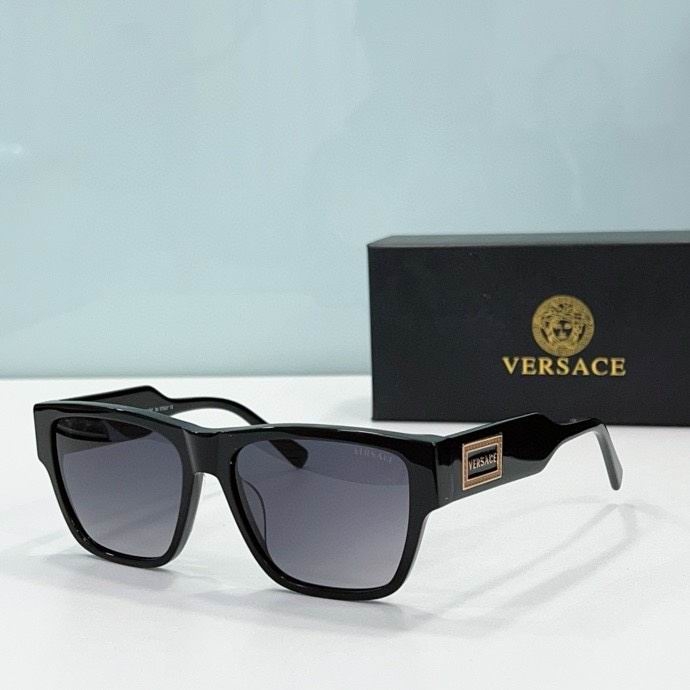 2023.12.25  Original Quality Versace Sunglasses 1384