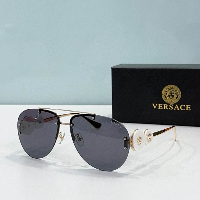 2023.12.25  Original Quality Versace Sunglasses 1369