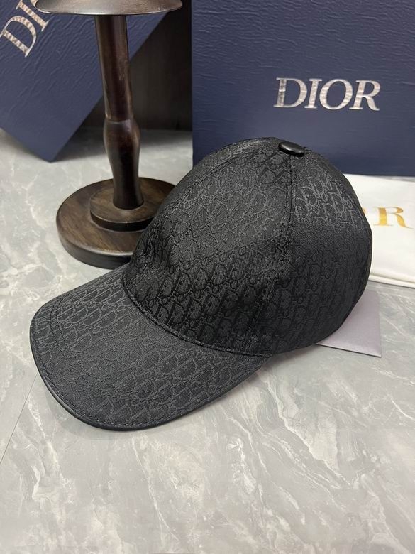 2023.12.25   Dior Hat 824