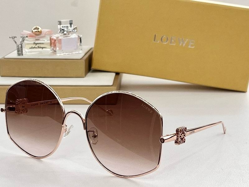 2024.01.31  Original Quality Loewe Sunglasses 724