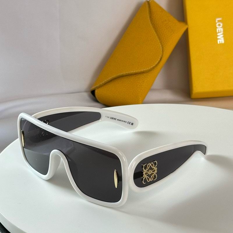 2024.01.31  Original Quality Loewe Sunglasses 717