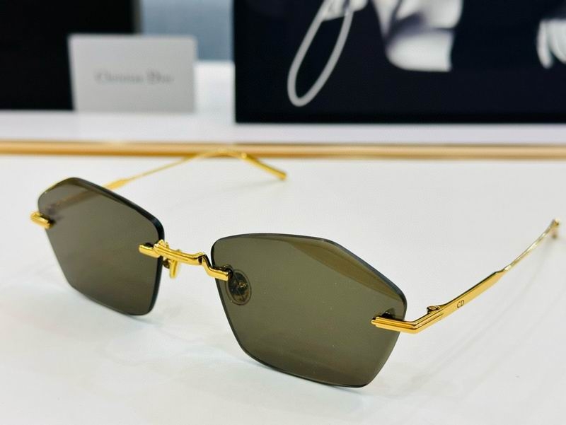 2024.03.28  Original Quality Dior Sunglasses 1499