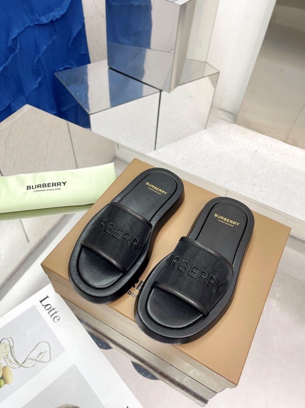 2024.04.07 Super Perfect Burberry Slippers Size35-44 090