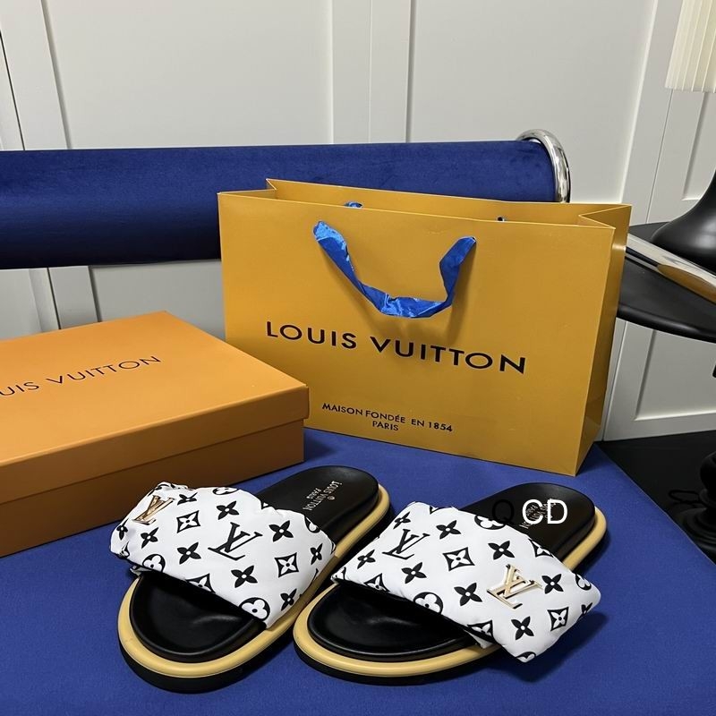 2024.04.24 Super Perfect LV Men Slippers size38-45 1401